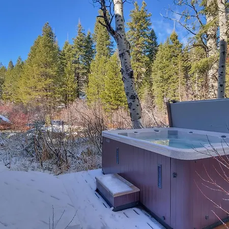 Creek Side- 4 Primary Suites, Hot Tub, Shuttle To Slopes, Pet Friendly